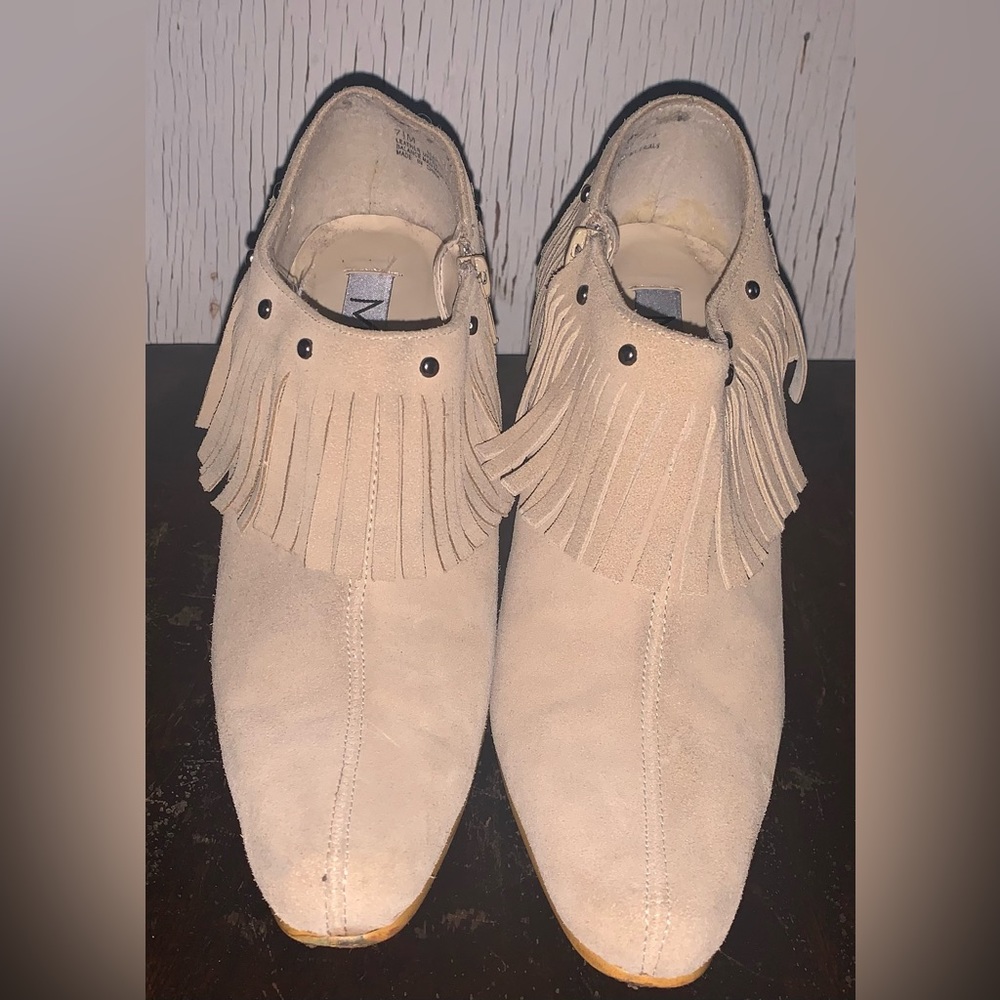 Mia Suede Booties with Fringe High Heels size 7.5! - Picture 4 of 6